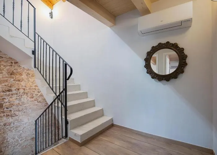 Σπίτι διακοπών House With A Parking Space Valtura, - 24732 *